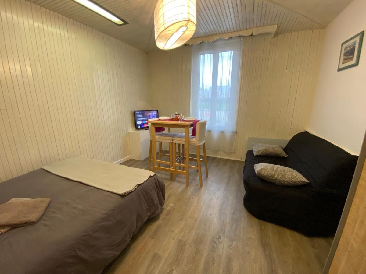 Au Bouquet Troyen - Wifi - Calme Et Tranquillite Apartment Troyes Exterior photo