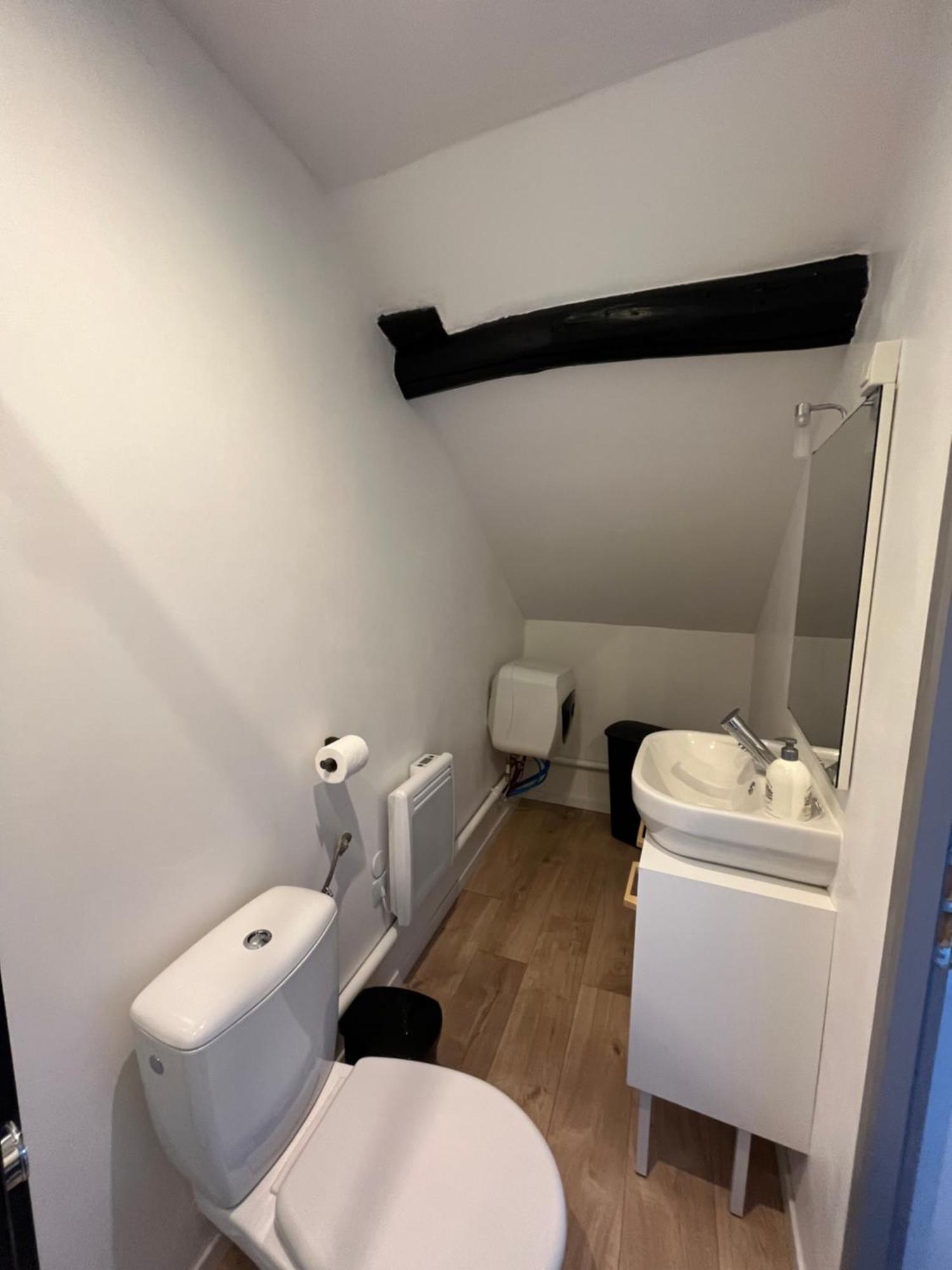 Au Bouquet Troyen - Wifi - Calme Et Tranquillite Apartment Troyes Exterior photo