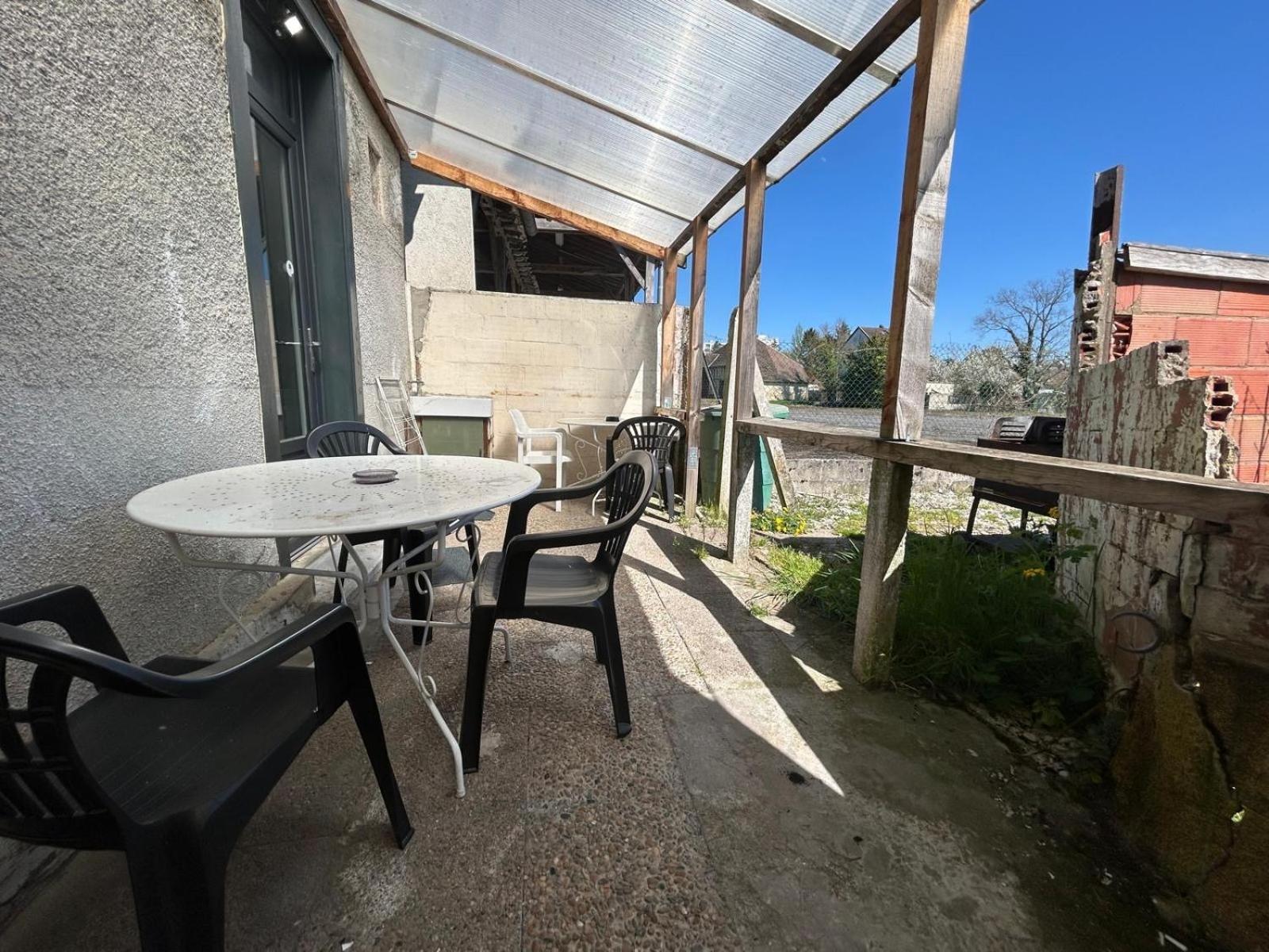 Au Bouquet Troyen - Wifi - Calme Et Tranquillite Apartment Troyes Exterior photo